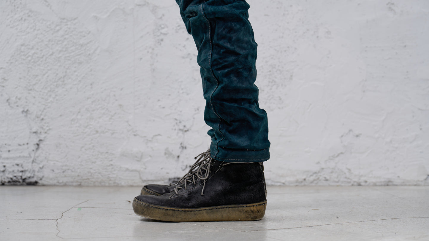 <span>26.2</span><span>"DISPLACEMENT"</span>JEANS<br>HORSE FULL GRAIN<br>INDIGO