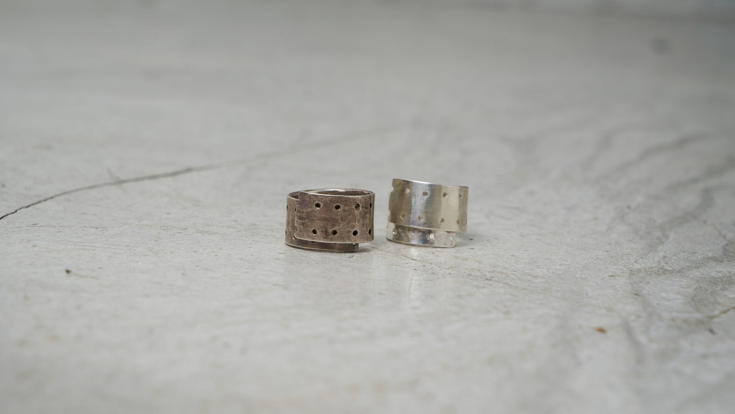 <span>"DISPLACEMENT" <span>RING