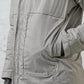 <span>25.2</span><span>"BASIC"</span>MOUNTAIN PARKA SEMILONG ORIGAMI SLEEVE PRIMALOFT<br>ULTRA LIGHT 3 LAYER NYLON<br>DUSTY WHITE