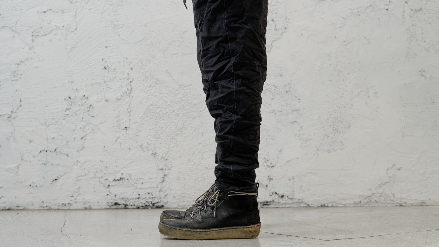 <span>25.2</span><span>"DISPLACEMENT"</span>JEANS CARGO L/C TRS<br>ZIMBABWE COTTON HEAVY<br>BLACK