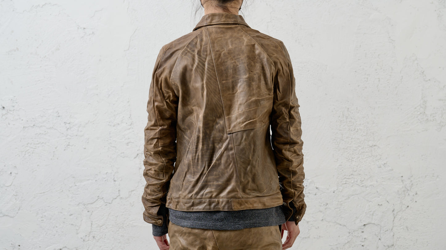 <span>25.2</span><span>"DISPLACEMENT"</span>JEAN JACKET<br>HORSE FULL GRAIN<br>BEIGE BROWN 65