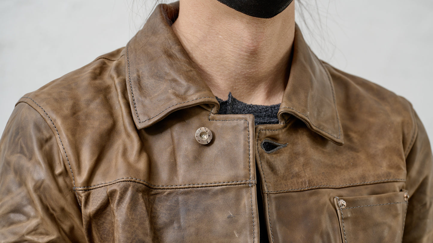 <span>25.2</span><span>"DISPLACEMENT"</span>JEAN JACKET<br>HORSE FULL GRAIN<br>BEIGE BROWN 65