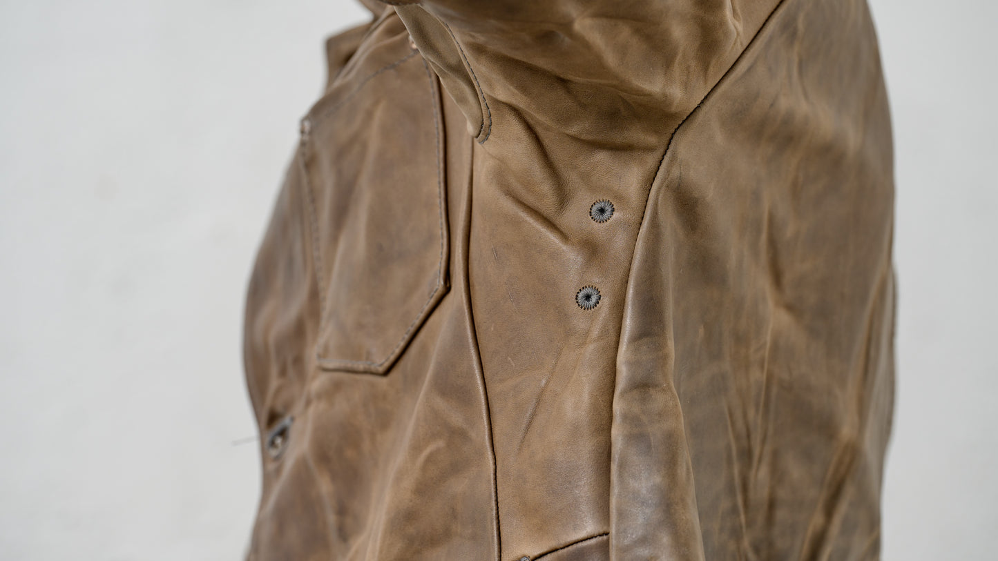<span>25.2</span><span>"DISPLACEMENT"</span>JEAN JACKET<br>HORSE FULL GRAIN<br>BEIGE BROWN 65