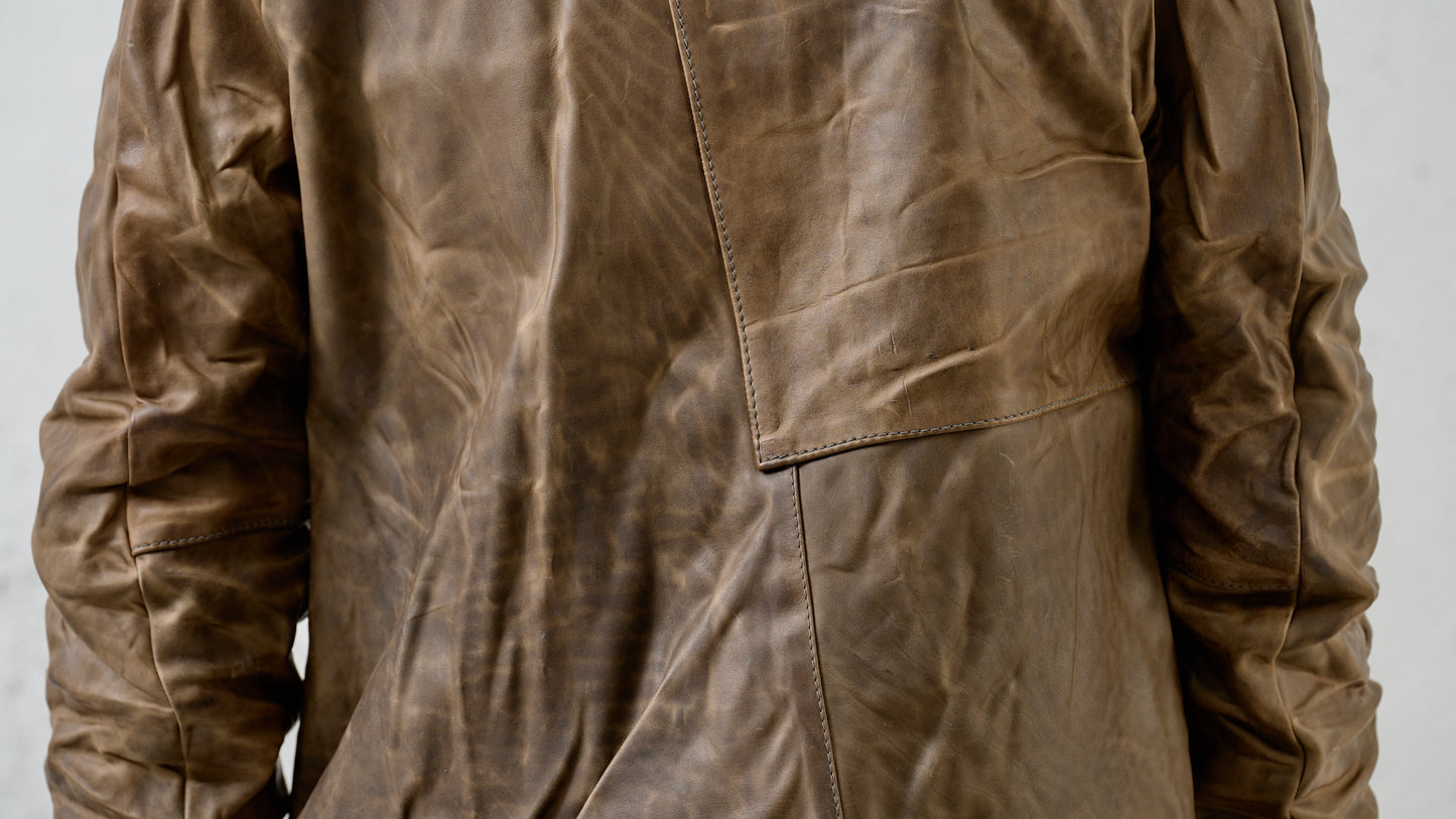 <span>25.2</span><span>"DISPLACEMENT"</span>JEAN JACKET<br>HORSE FULL GRAIN<br>BEIGE BROWN 65