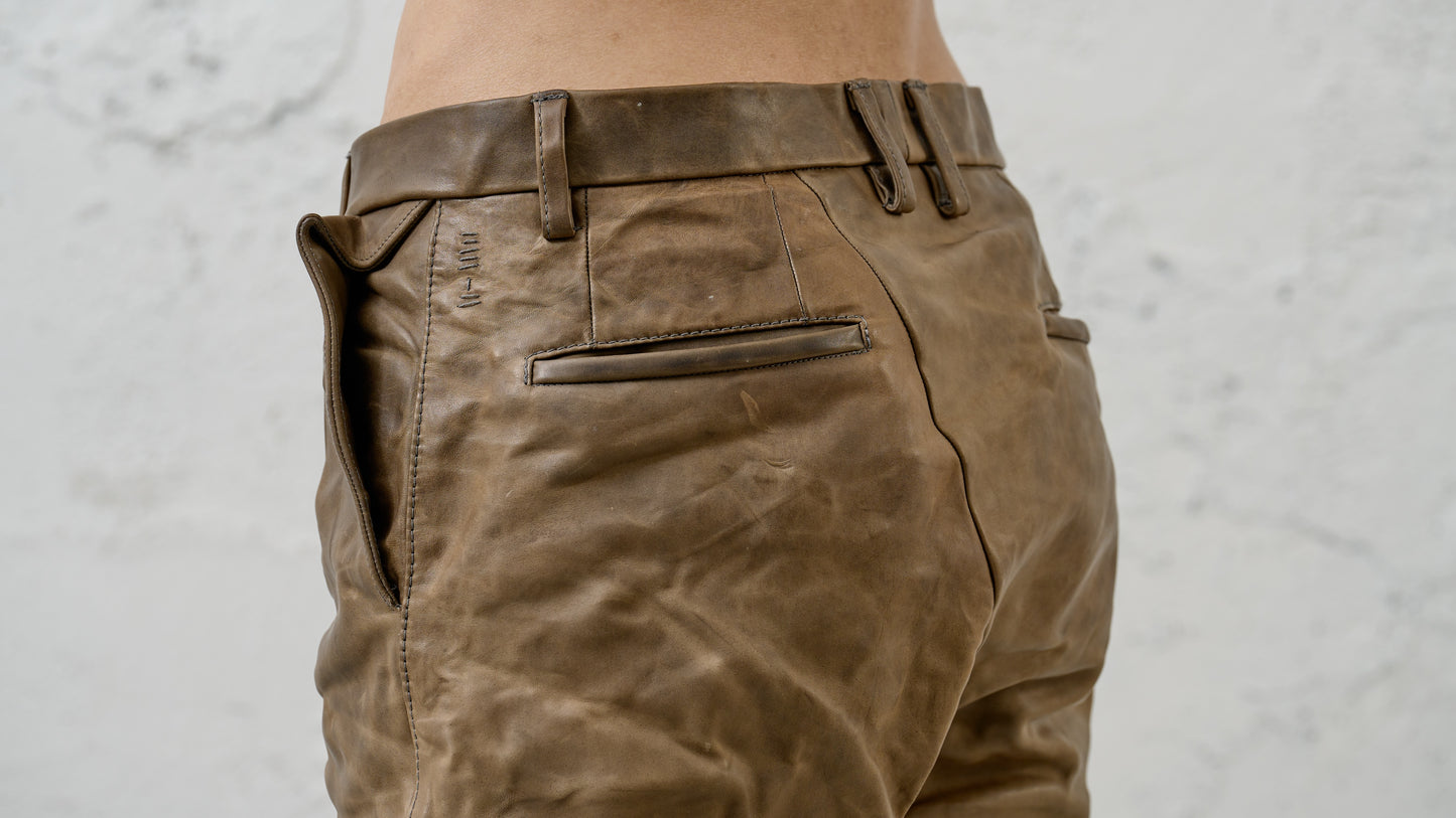 <span>25.2</span><span>"BASIC"</span>L-P TRS<br>HORSE FULL GRAIN<br>BEIGE BROWN 65