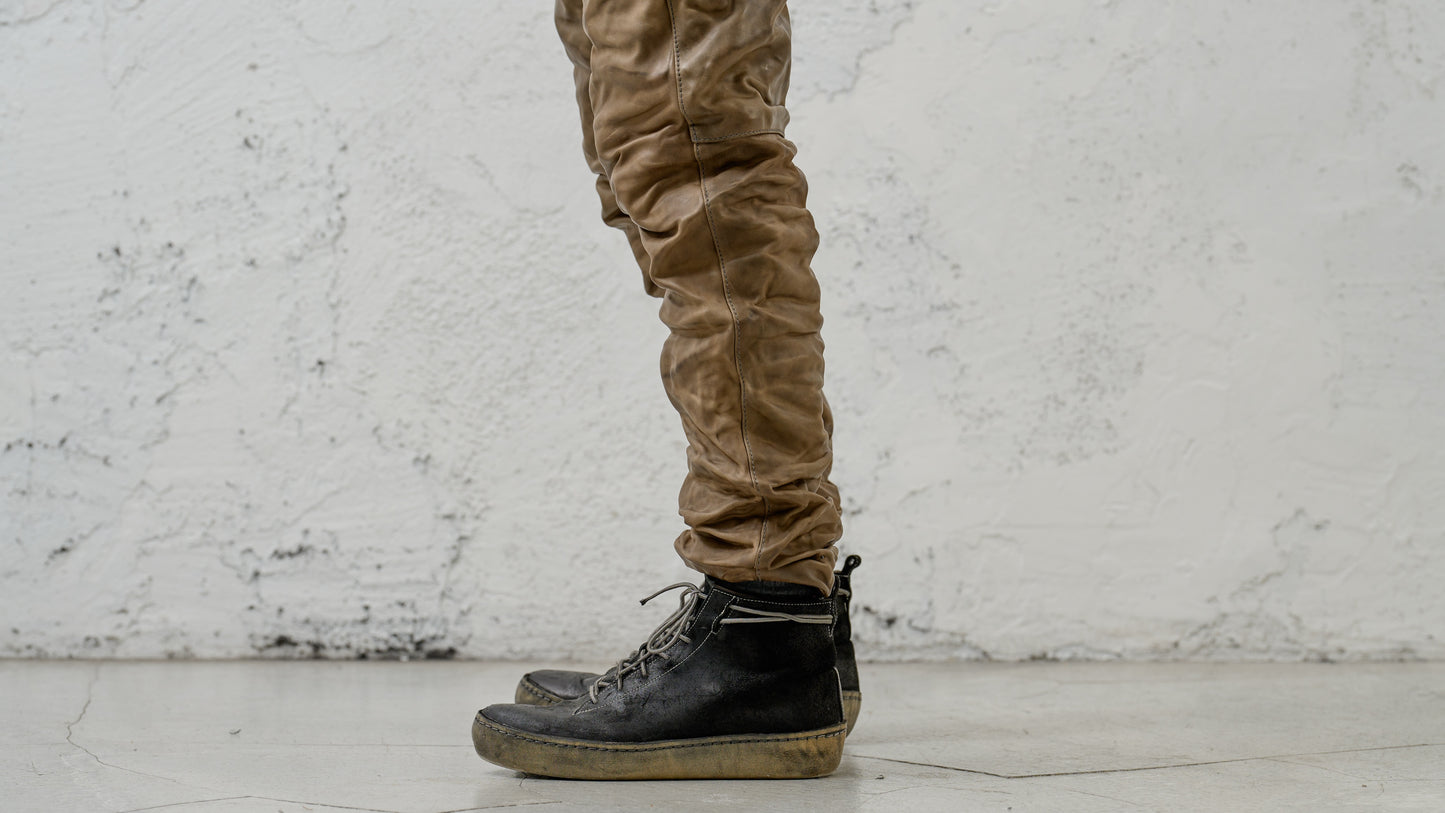 <span>25.2</span><span>"BASIC"</span>L-P TRS<br>HORSE FULL GRAIN<br>BEIGE BROWN 65