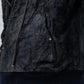 <span>26.2</span><span>"DISPLACEMENT"</span>SWEAT PARKA HOODED ZIPPED CO LINING<br>HORSE FULL GRAIN<br>BLACK REVERSE