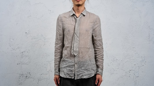 <span>27.1</span><span>"DISPLACEMENT"</span>INSIDE SHIRT<br>ULTRA LIGHT RAMIE<br>LIGHT CARBON
