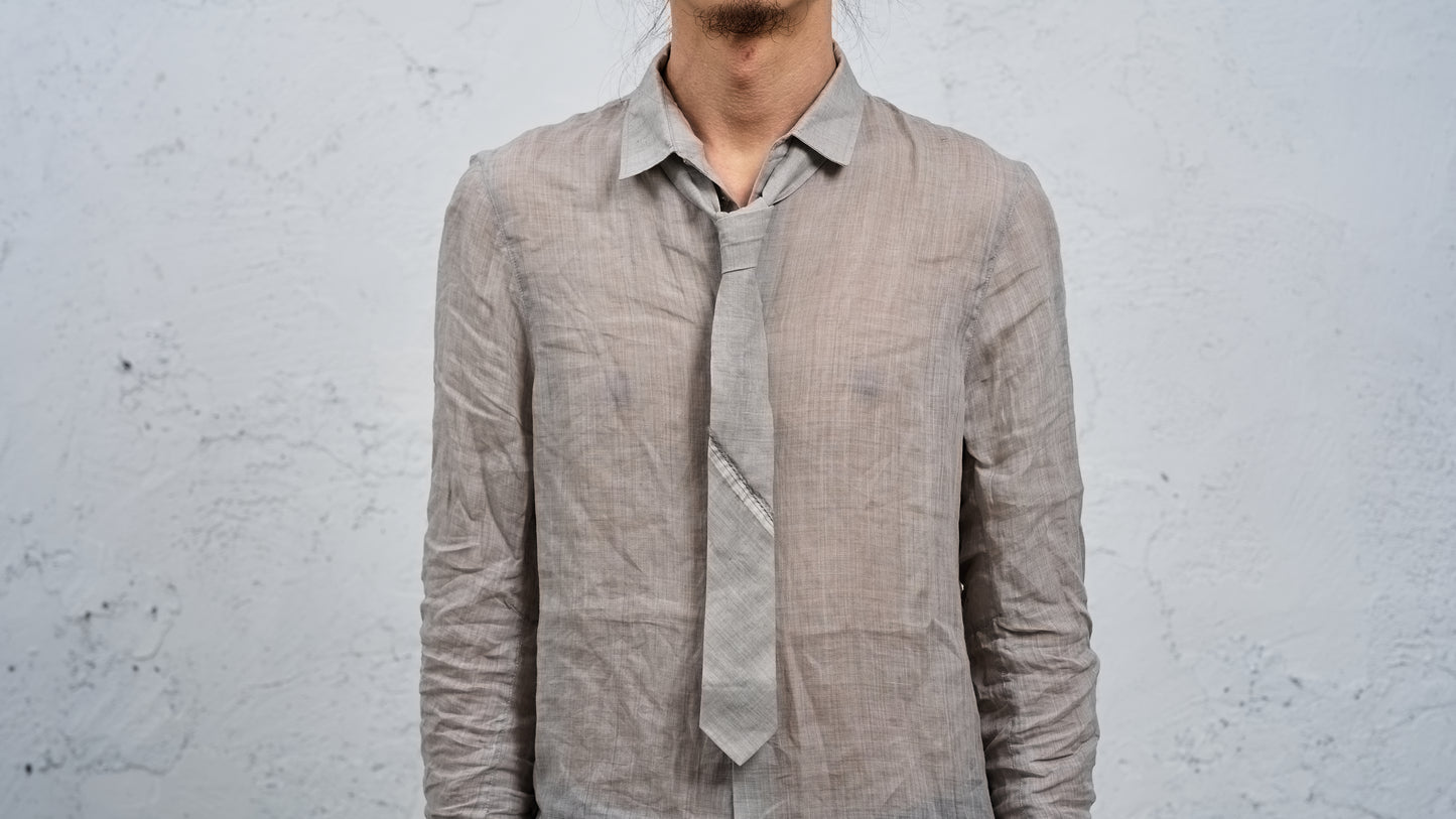 <span>27.1</span><span>"DISPLACEMENT"</span>INSIDE SHIRT<br>ULTRA LIGHT RAMIE<br>LIGHT CARBON