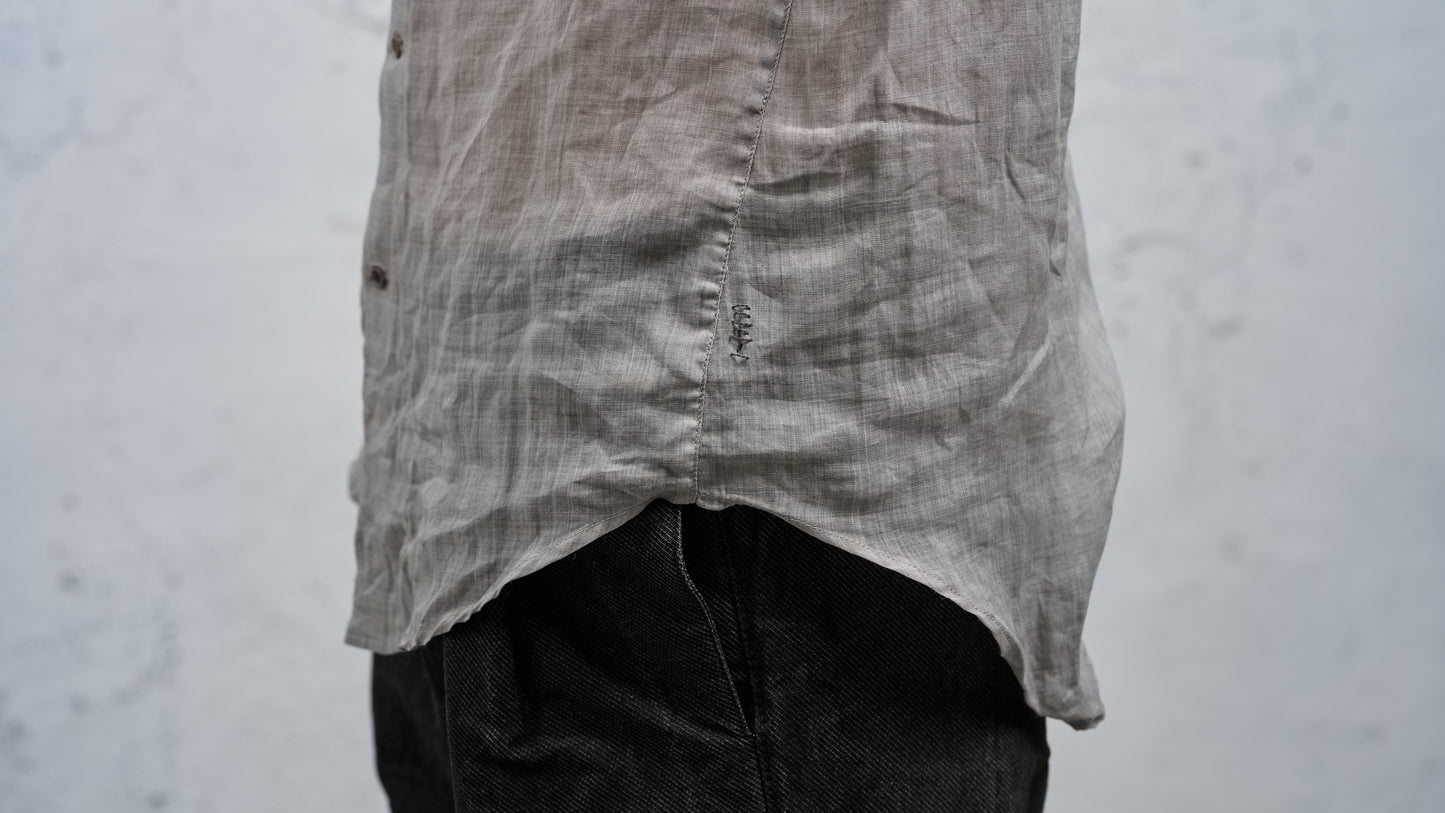 <span>27.1</span><span>"DISPLACEMENT"</span>INSIDE SHIRT<br>ULTRA LIGHT RAMIE<br>LIGHT CARBON