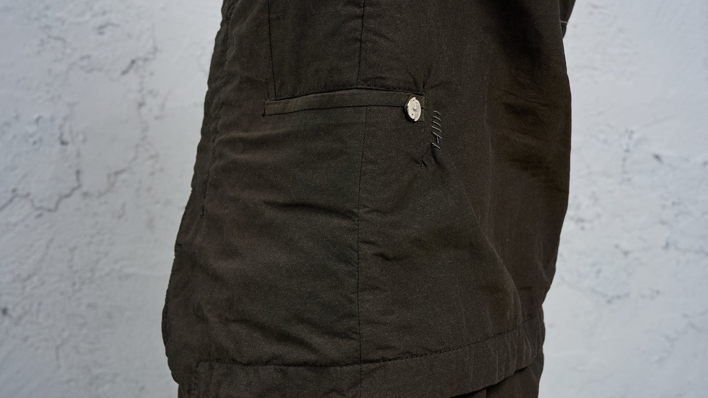 <span>27.1</span><span>"DISPLACEMENT"</span>WORK BLAZER<br>DNA PAPER X NYLON EXTRA LIGHT<br>OLIVE BLACK