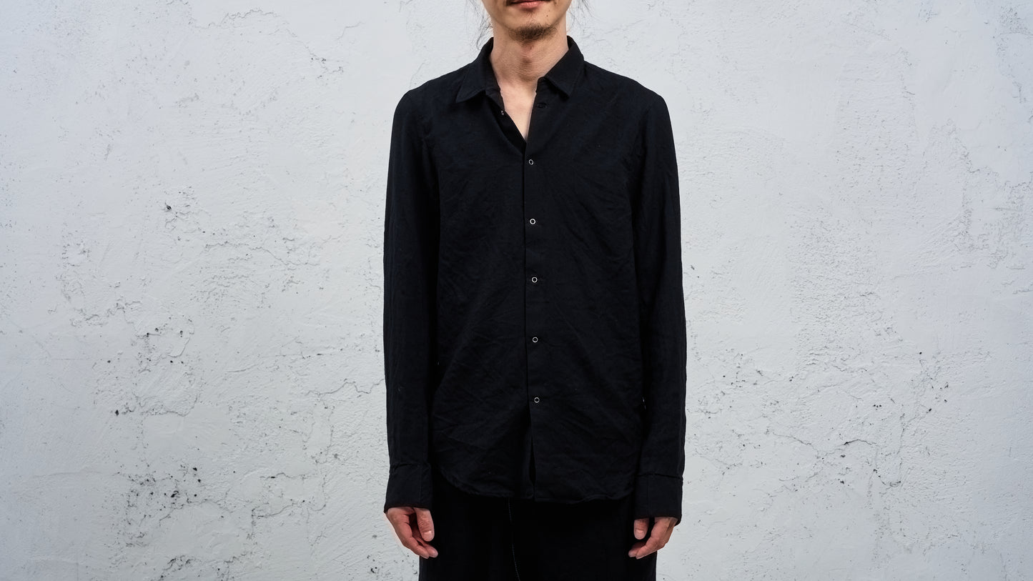 <span>27.1</span><span>"DISPLACEMENT"</span>INSIDE SHIRT<br>SUPER 140' VERGIN WOOL<br>BLACK