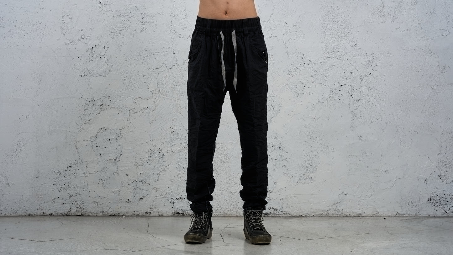 <span>27.1</span><span>"DISPLACEMENT"</span>JEANS CARGO L/C TRS<br>ZIMBABWE COTTON LIGHT<br>BLACK