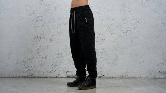 <span>27.1</span><span>"DISPLACEMENT"</span>JEANS CARGO L/C TRS<br>ZIMBABWE COTTON LIGHT<br>BLACK