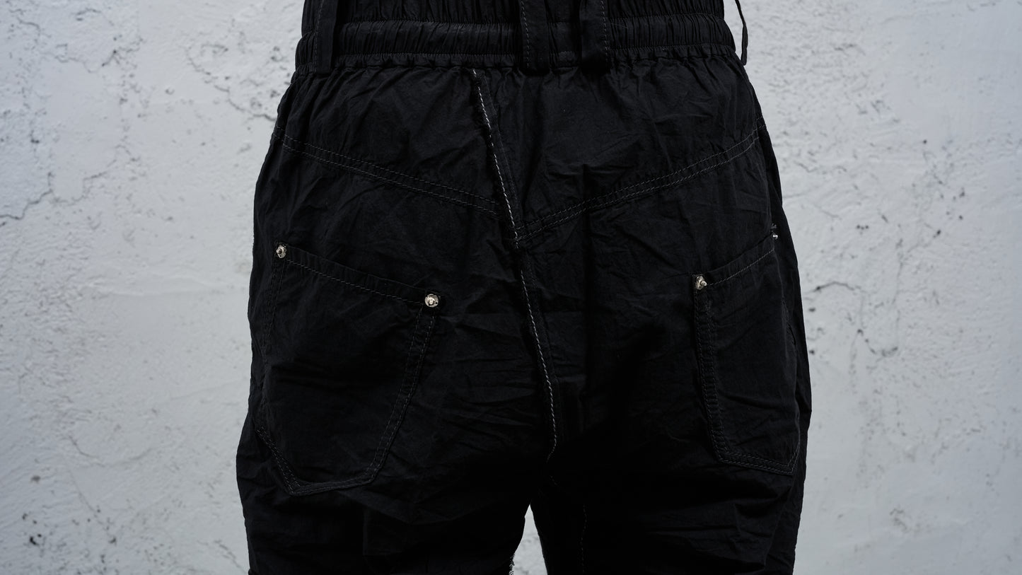<span>27.1</span><span>"DISPLACEMENT"</span>JEANS CARGO L/C TRS<br>ZIMBABWE COTTON LIGHT<br>BLACK