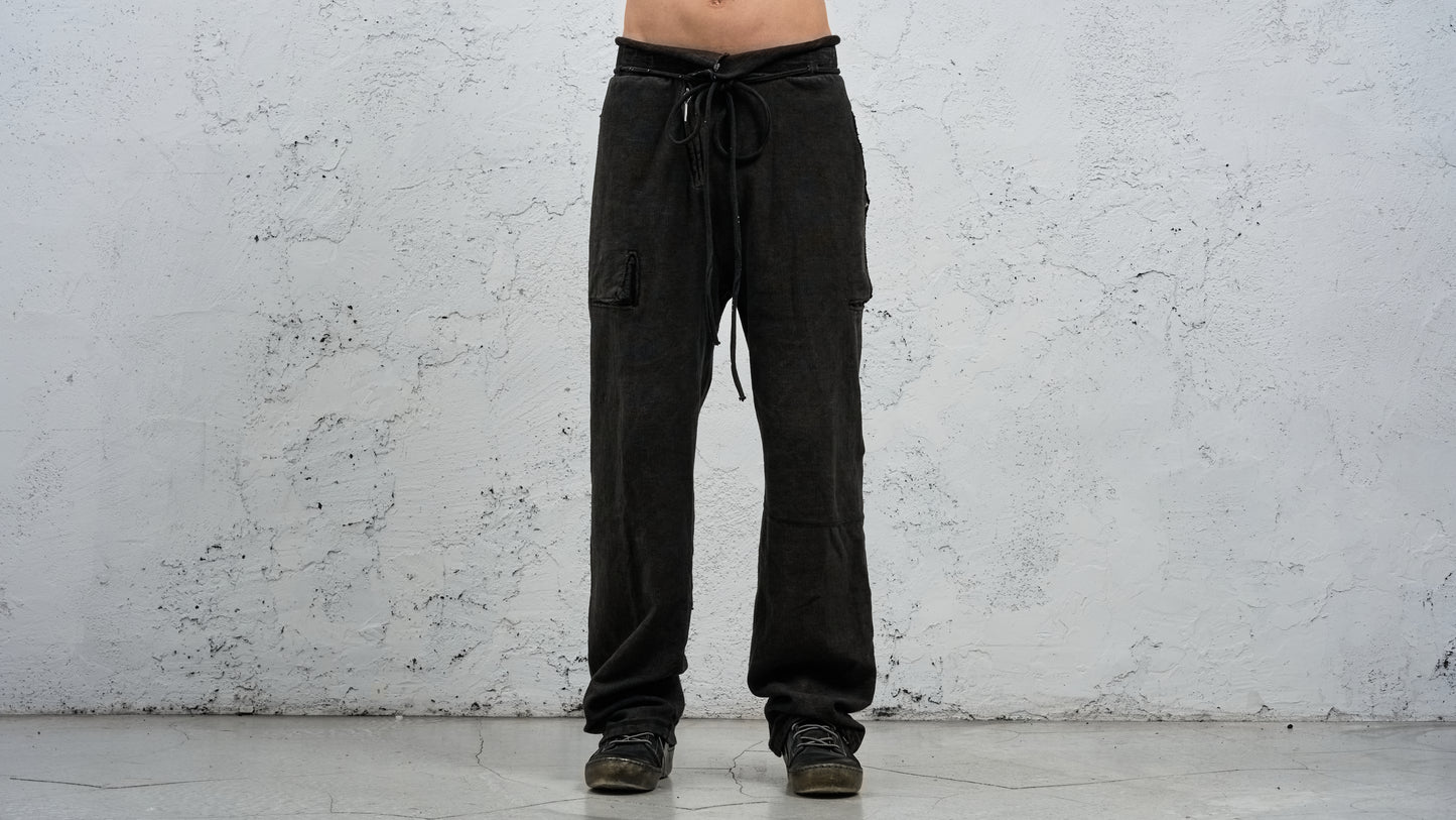 <span>27.1</span><span>"DISPLACEMENT"</span>SWEAT PANTS LOOSE<br>UNBALANCED COTTON JERSEY<br>CARBON