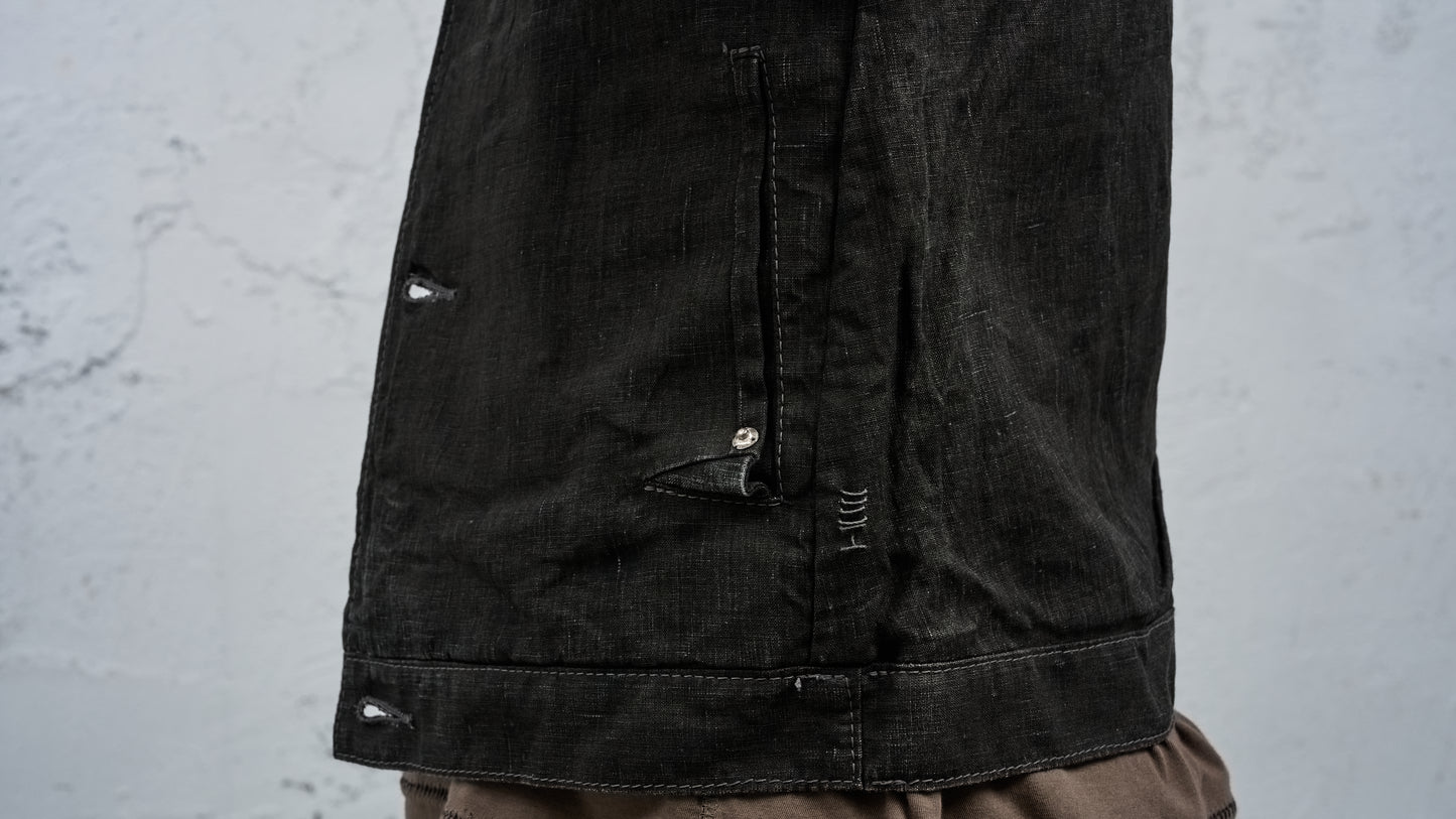 <span>27.1</span><span>"DISPLACEMENT"</span>JEAN JACKET<br>PRINTED LINEN LIGHT<br>CARBON