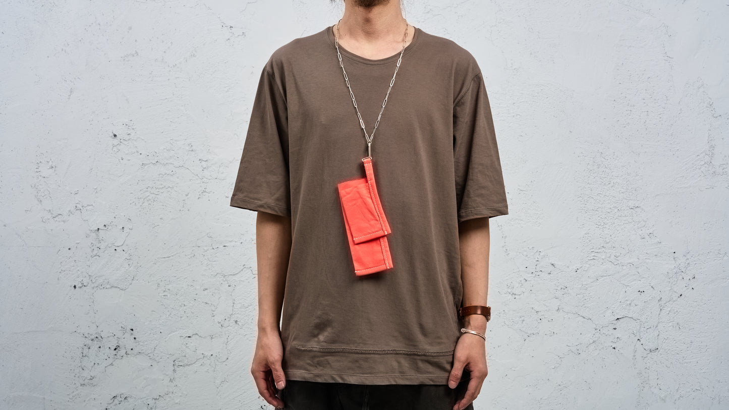 <span>27.1</span><span>"OTHERS"</span>OPTICAL CASE NECKLACE<br>BISON FULL GRAIN 0.8<br>COL.B3 PINK