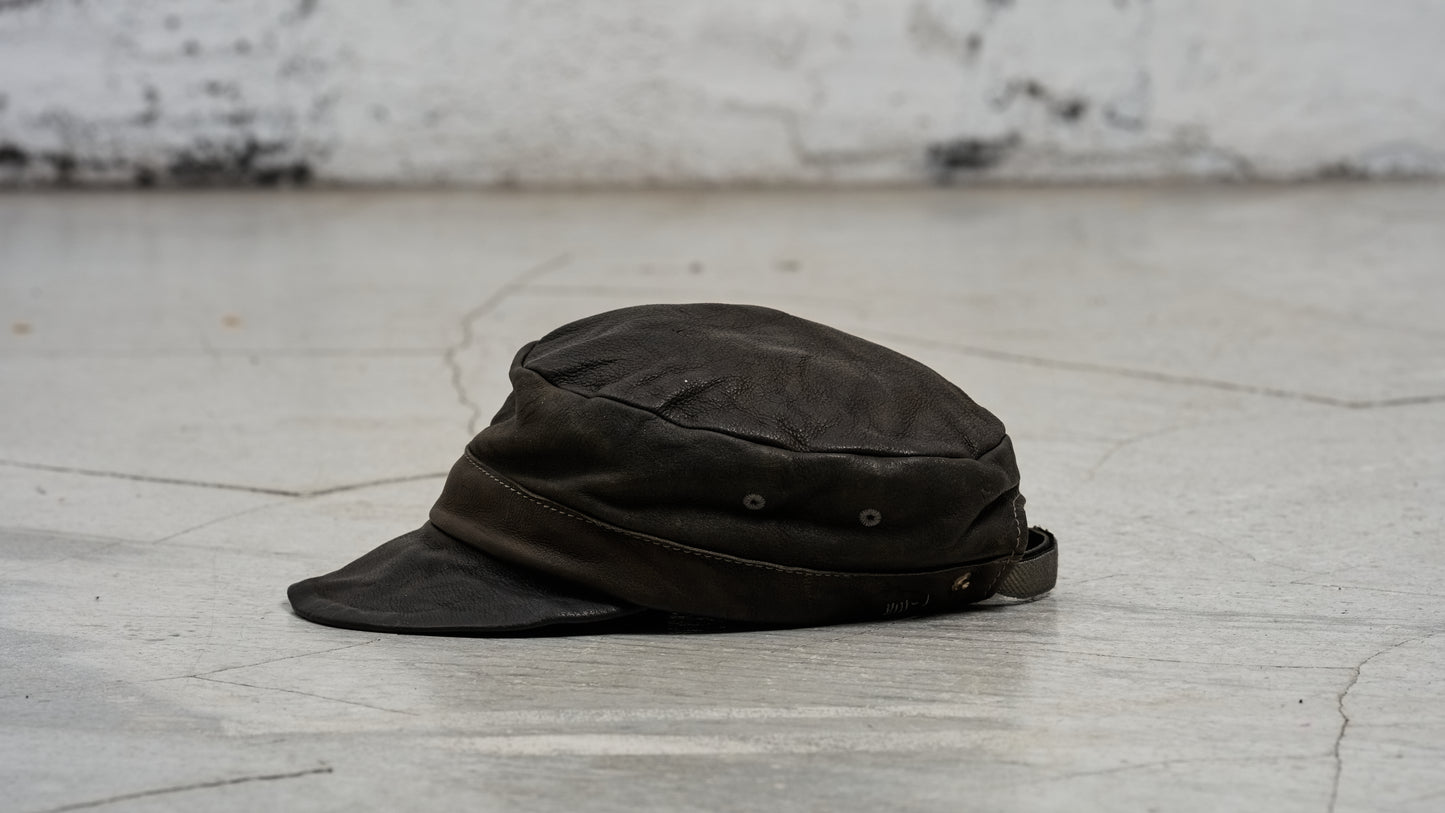 <span>27.1</span><span>"OTHERS"</span>WORK CAP<br>DEER FULL GRAIN 0.8<br>COL.26
